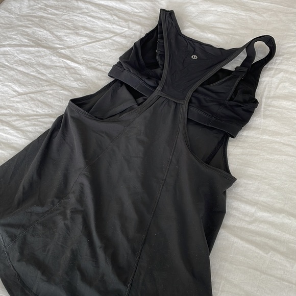 Lulu lemon workout shirt bra and bib shirt black size 4 - Picture 3 of 3